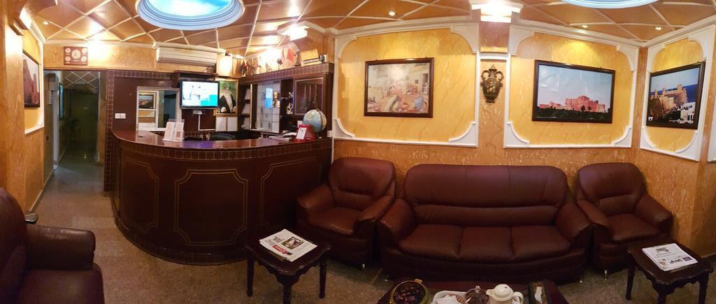 Al Majd Hotel Ibri Luaran gambar