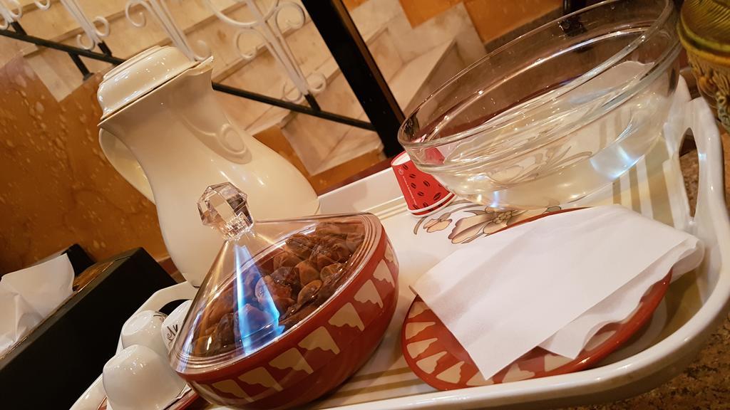 Al Majd Hotel Ibri Luaran gambar